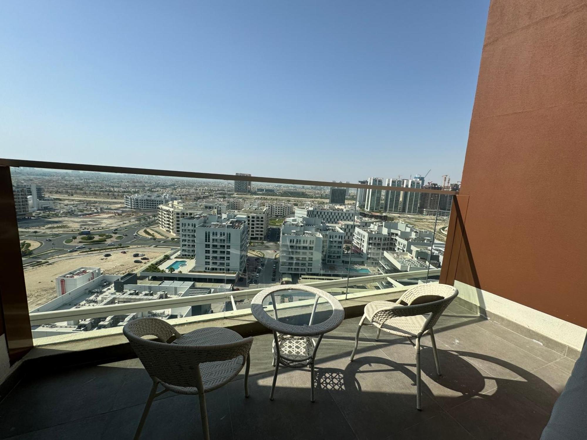 Ashri Hh Standard Studio Arjan Apartment Dubai Exterior photo